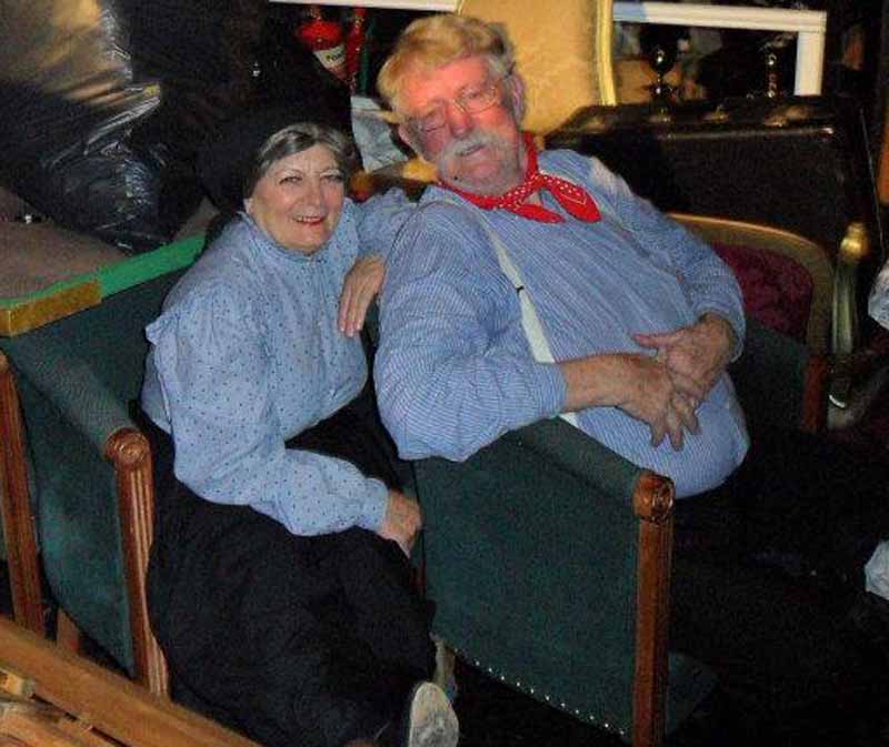 Jan Bradshaw, John Garrett